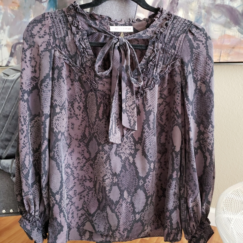 Rebecca Taylor Grey/Blk. Classic Silk Blouse Sz: S